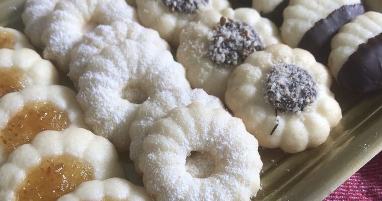 BISCOTTINI DI FROLLA MONTATA - ricetta infallibile 6 BISCOTTINI DI FROLLA MONTATA – ricetta infallibile